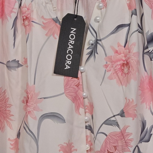 Nora Cora Women's Long Sleeve‎ Floral Print Button Down Blouse Size M - Picture 4 of 7